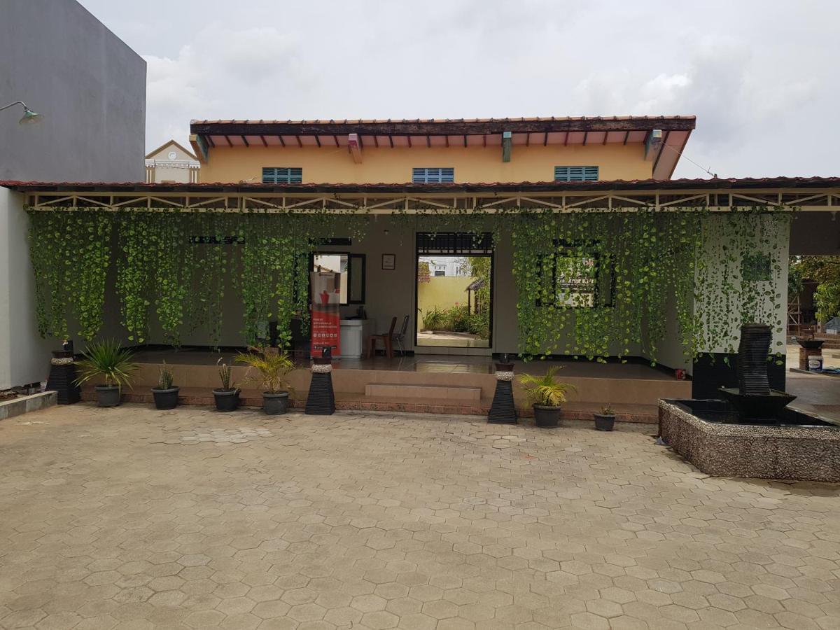 Villetta House Syariah Kudus Exterior foto